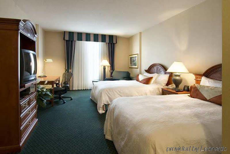 Hilton Garden Inn Calgary Airport Esterno foto